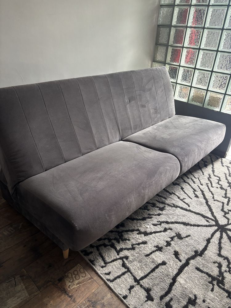 Sofa rozkladana 2 osobowa