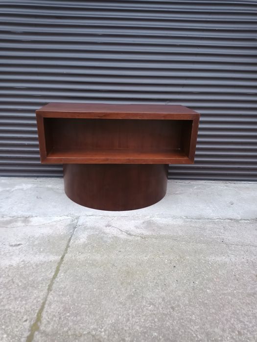 Szafka RTV.   .     .