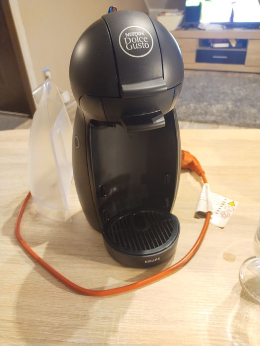 Ekspres NESCAFÉ Dolce Gusto KRUPS Piccolo KP1000 czarny