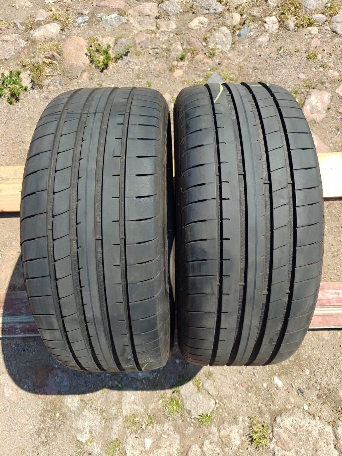 Opony 225/50/17" Good Year Eagle asymetric 3 lato Run Flat