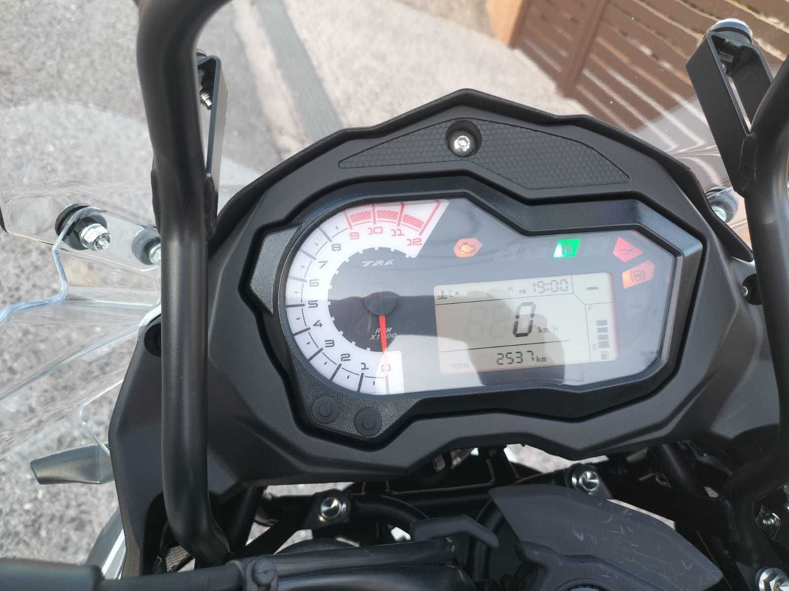 BENELLI TRK 502X 47cv  2500km Nova