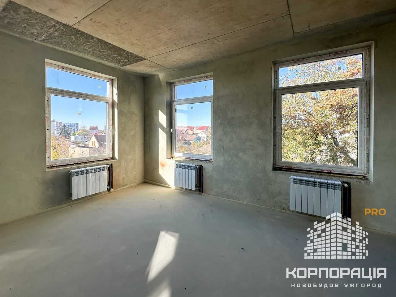 Продаж 3-км квартири, великий балкон, новобудова в Центрі