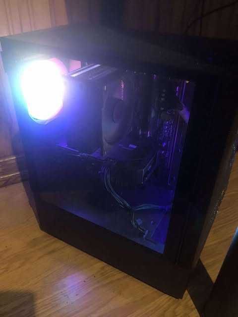 Zestaw esportowy komputer+monitor