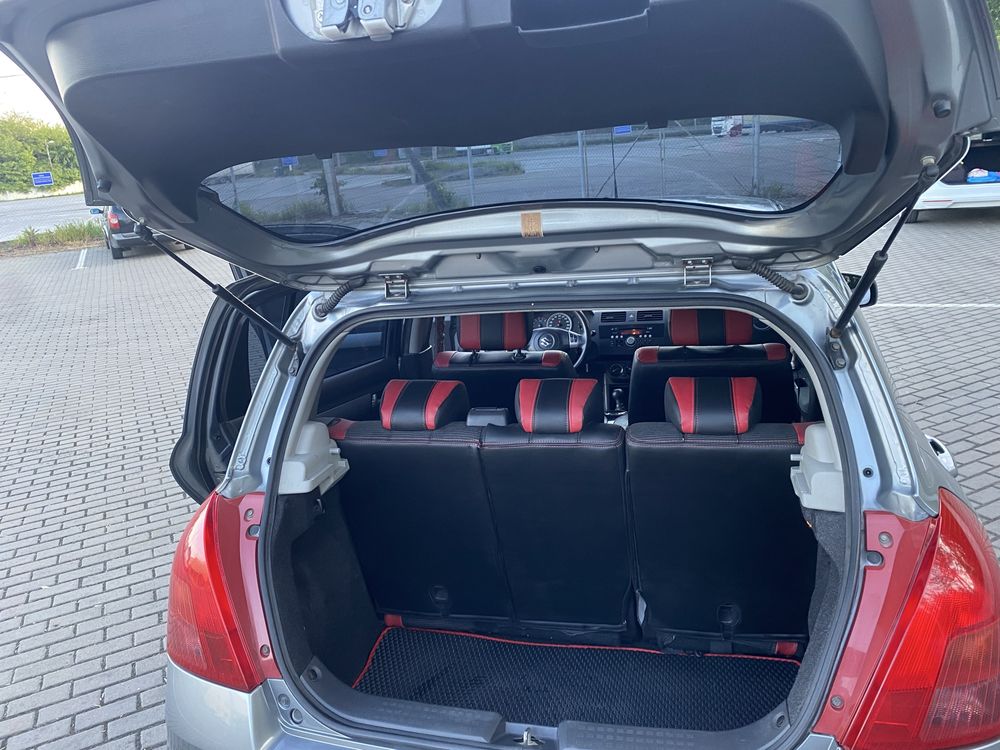 Продам авто Suzuki Swift 2006р. 1.3 бензин