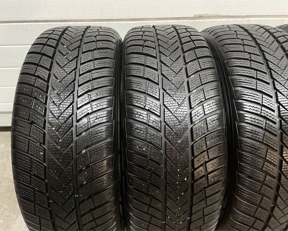 4x opony zimowe 205/55 r17 91H Vredestein Wintrac (2020r 7mm)