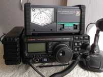 FT897 D stan idealny