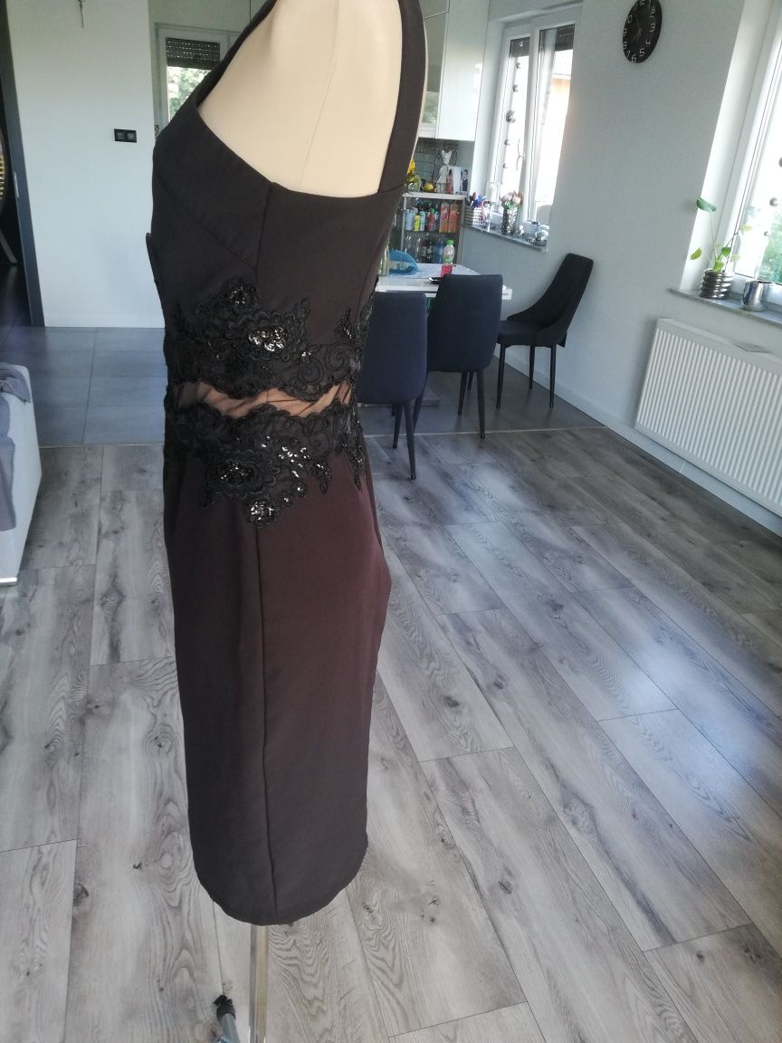 R. 34 little mistress piękna seksowna czarna sukienka z koronką