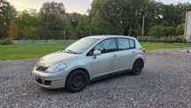 Nissan Tiida Nissan tiida benzyna 1,6 bardzo bogate wyposażenie