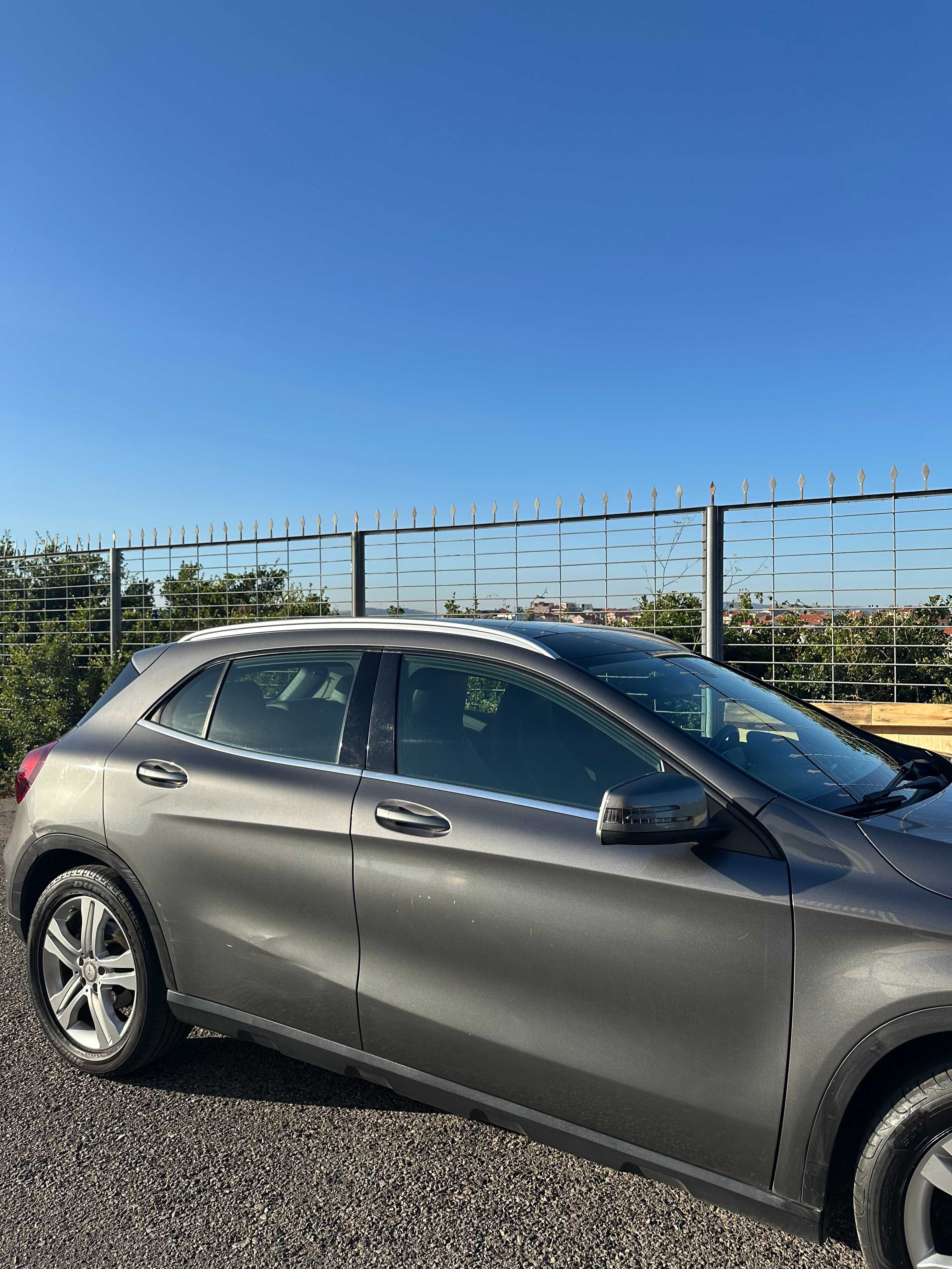 Mercedes GLA 180d CDI Diesel 2015 - Importado da Alemanha com extras