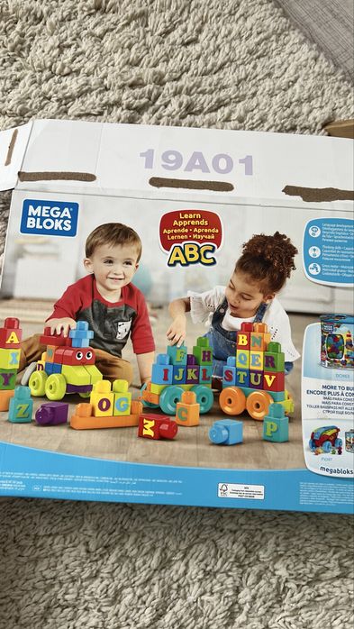 Mega blocks навчальна іграшка потяг з англійськими літерами Mattel