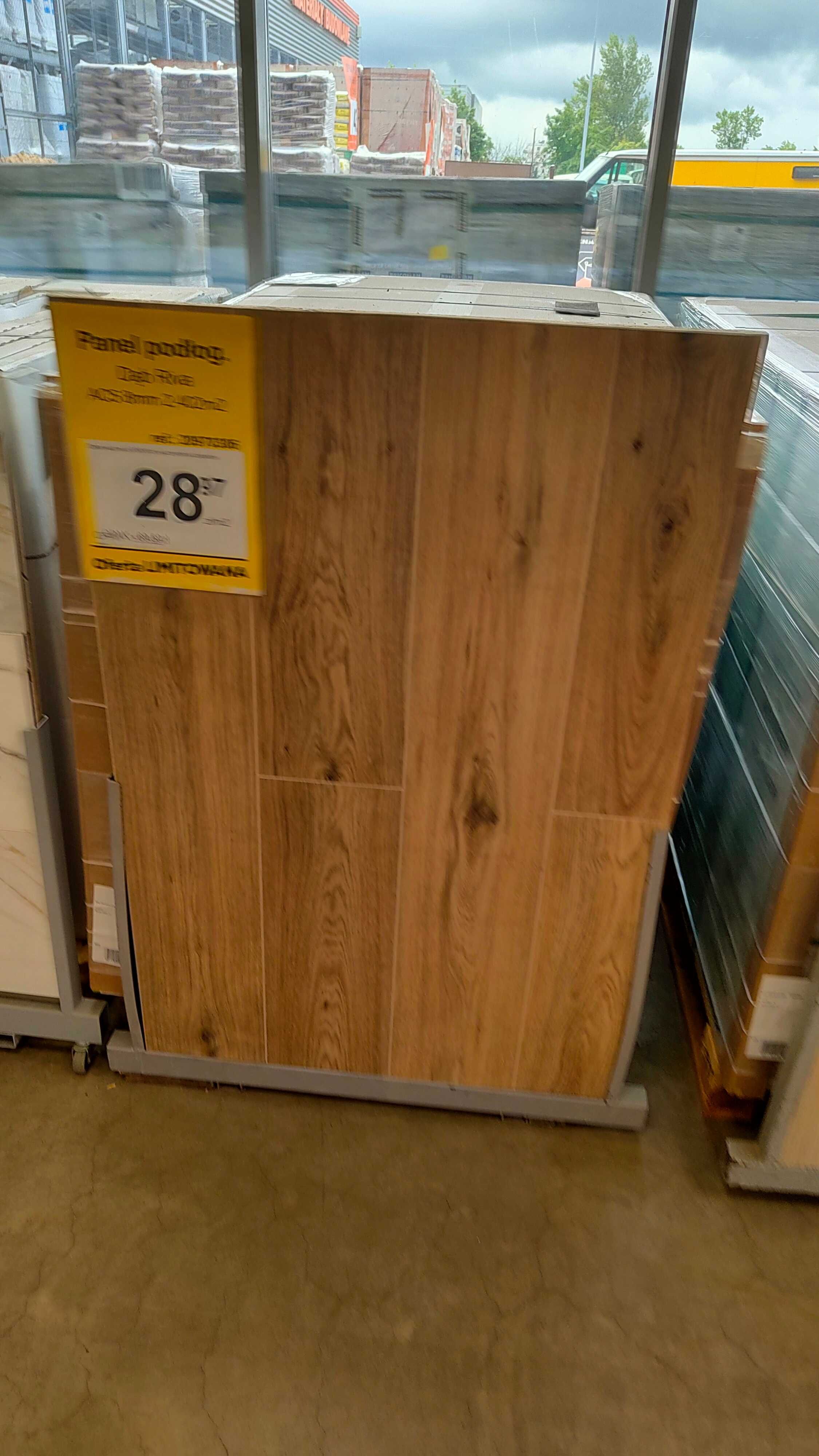 Panel podłogowy Dąb Riva AC5 8mm 4V op. 2,402m2 28,97/m2