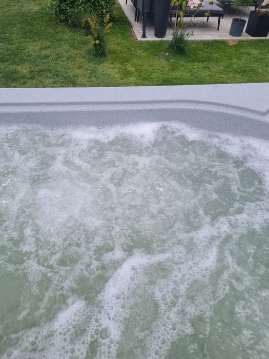 Mobilne Jacuzzi 6 osobowe. Duże. Premium