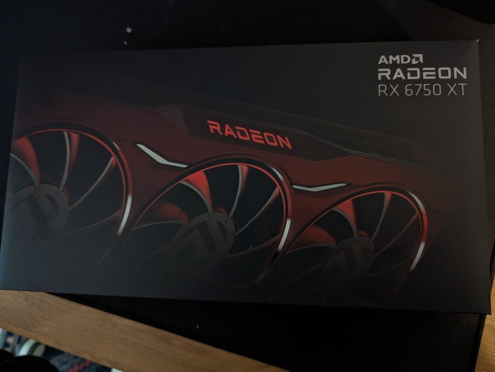 AMD RX 6750 XT | Reference