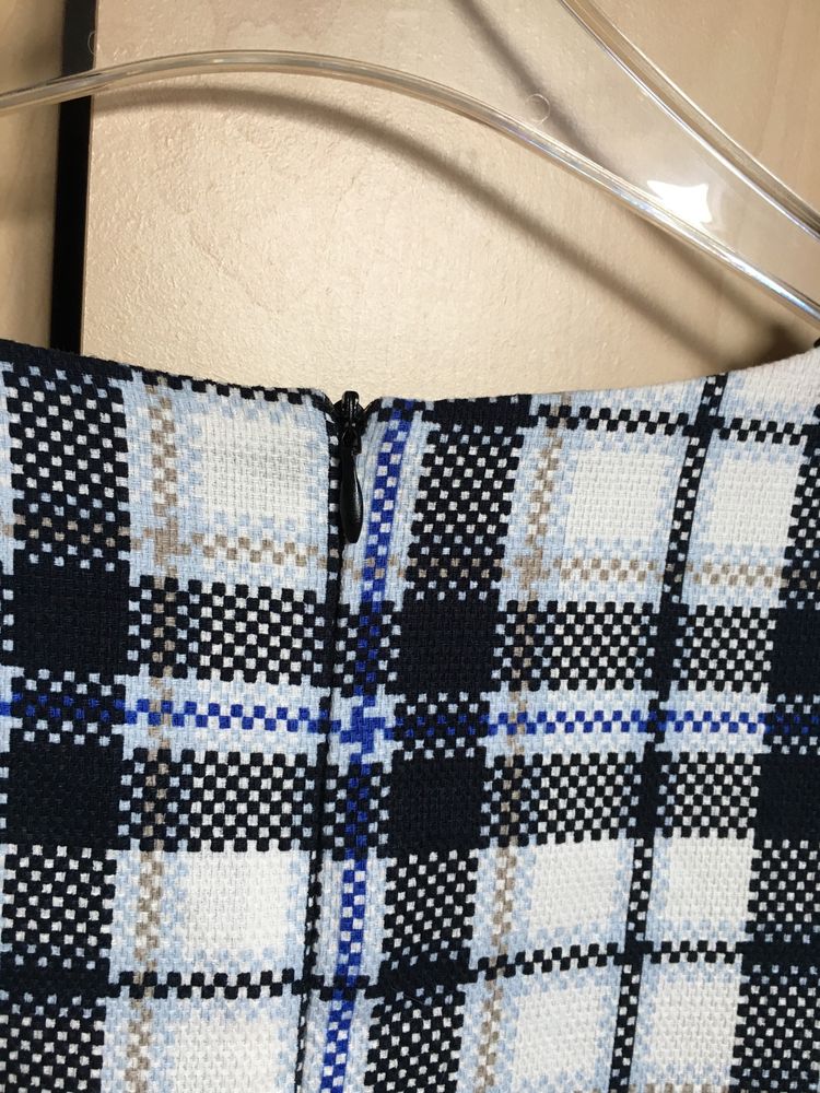Nowa sukienka Reserved r. 34