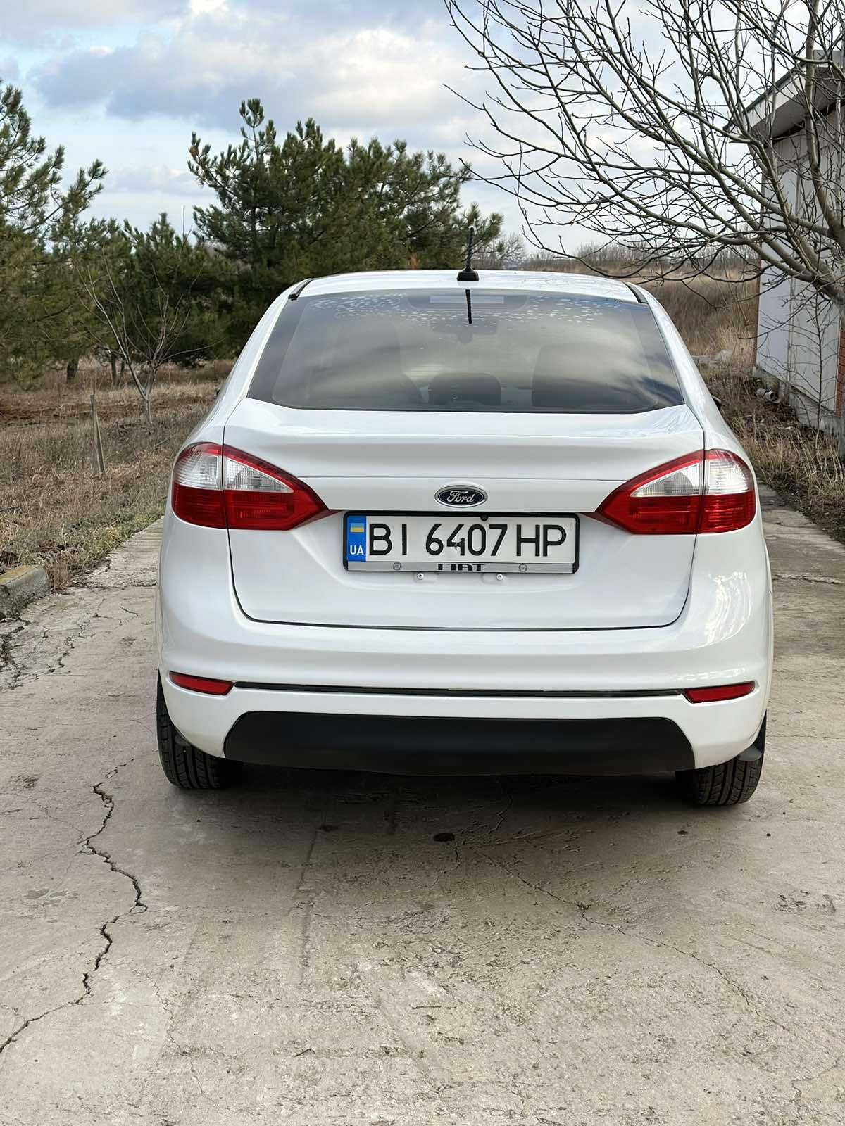 Ford Fiesta 1.6 Автомат, КОЖА, 2014 год (газ/бензин)