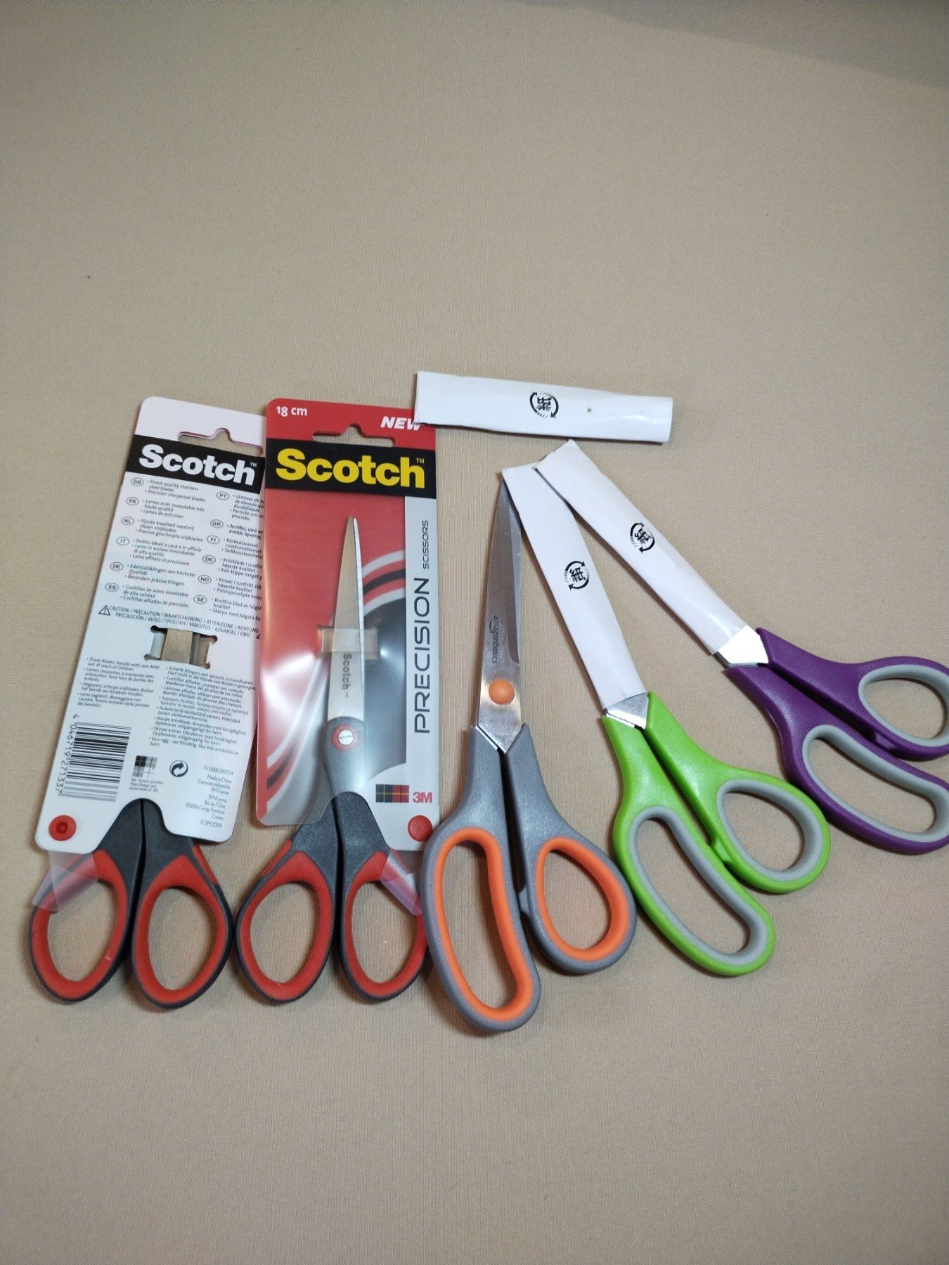 Ножиці канцелярські 3 M Scotch/Amazon basics
