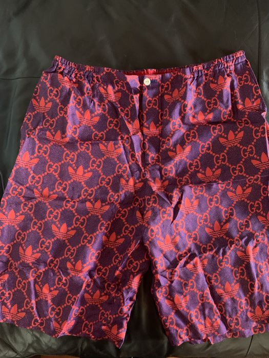 Shorts Gucci x Adidas T54. Originais. Sem etiqueta. Só em mãos.
