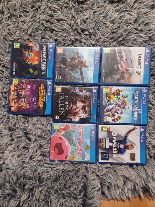 Play station 4 1 Tb + 8 gier