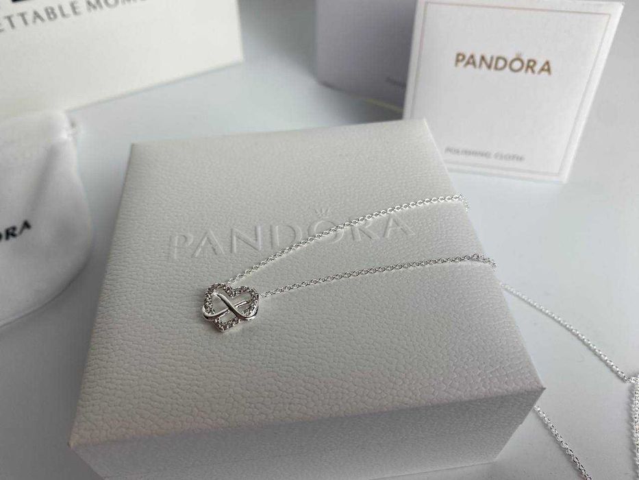 Pandora намисто та сережки блискуче серце нескінченність