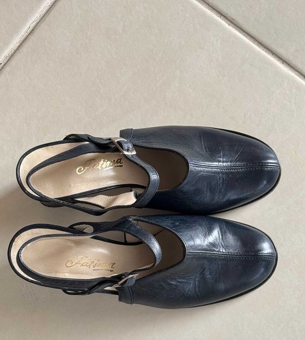 Sandálias azul escuro 36