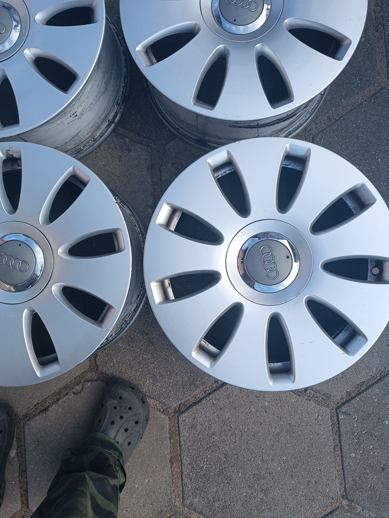 Felgi 5 x 112 r16 oryginał Audi