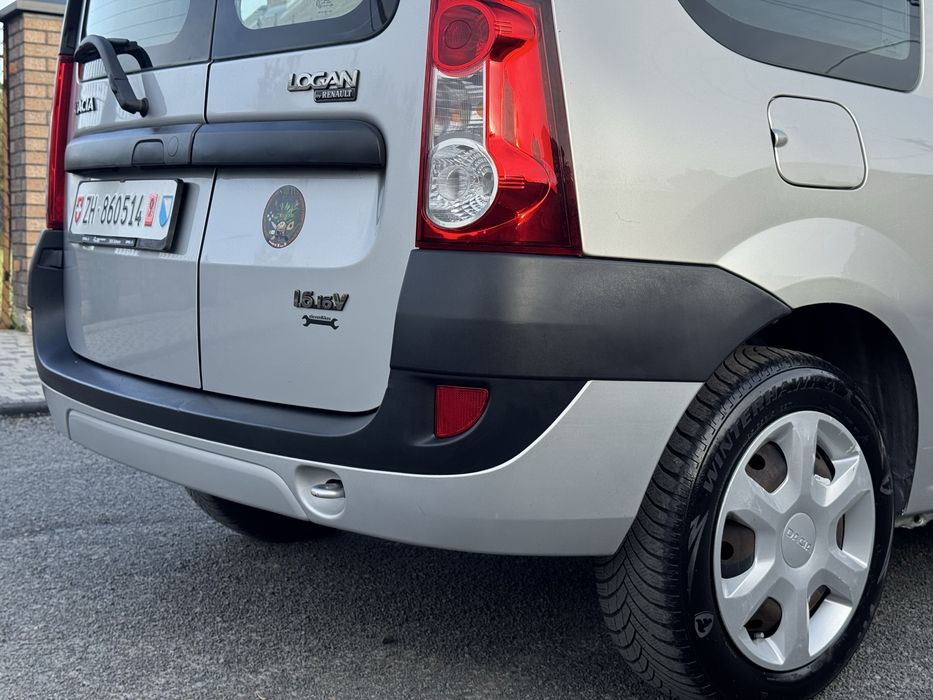 Dacia logan 1.6 16v бензин дача логан мсв MCV