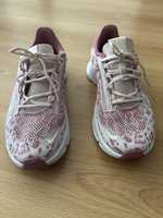 Tennis Nike 38 igual a Novo