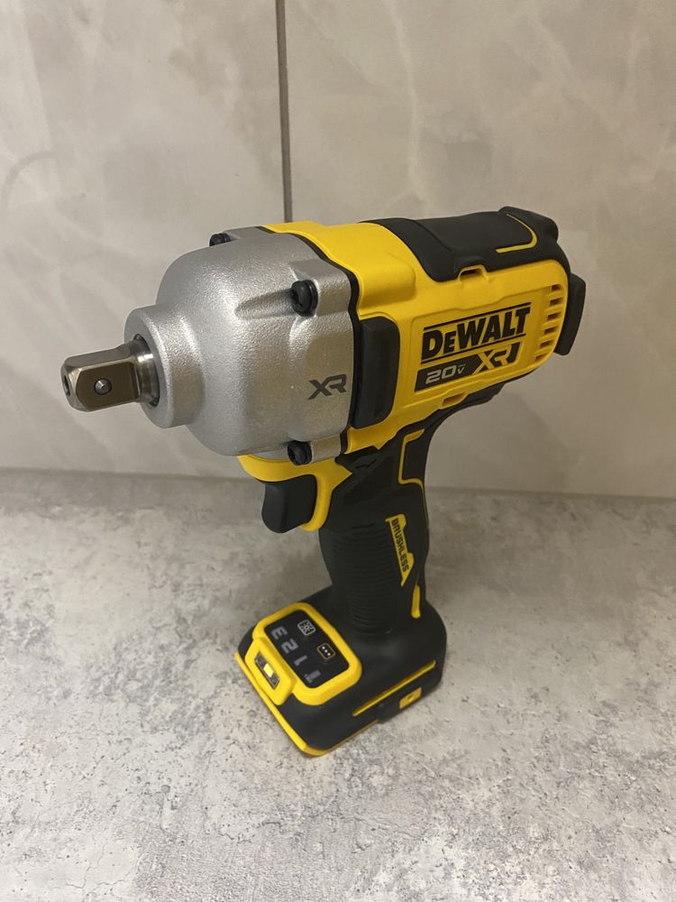 DeWALT DCF892 20Vmax гайковерт 1/2 привезено з США