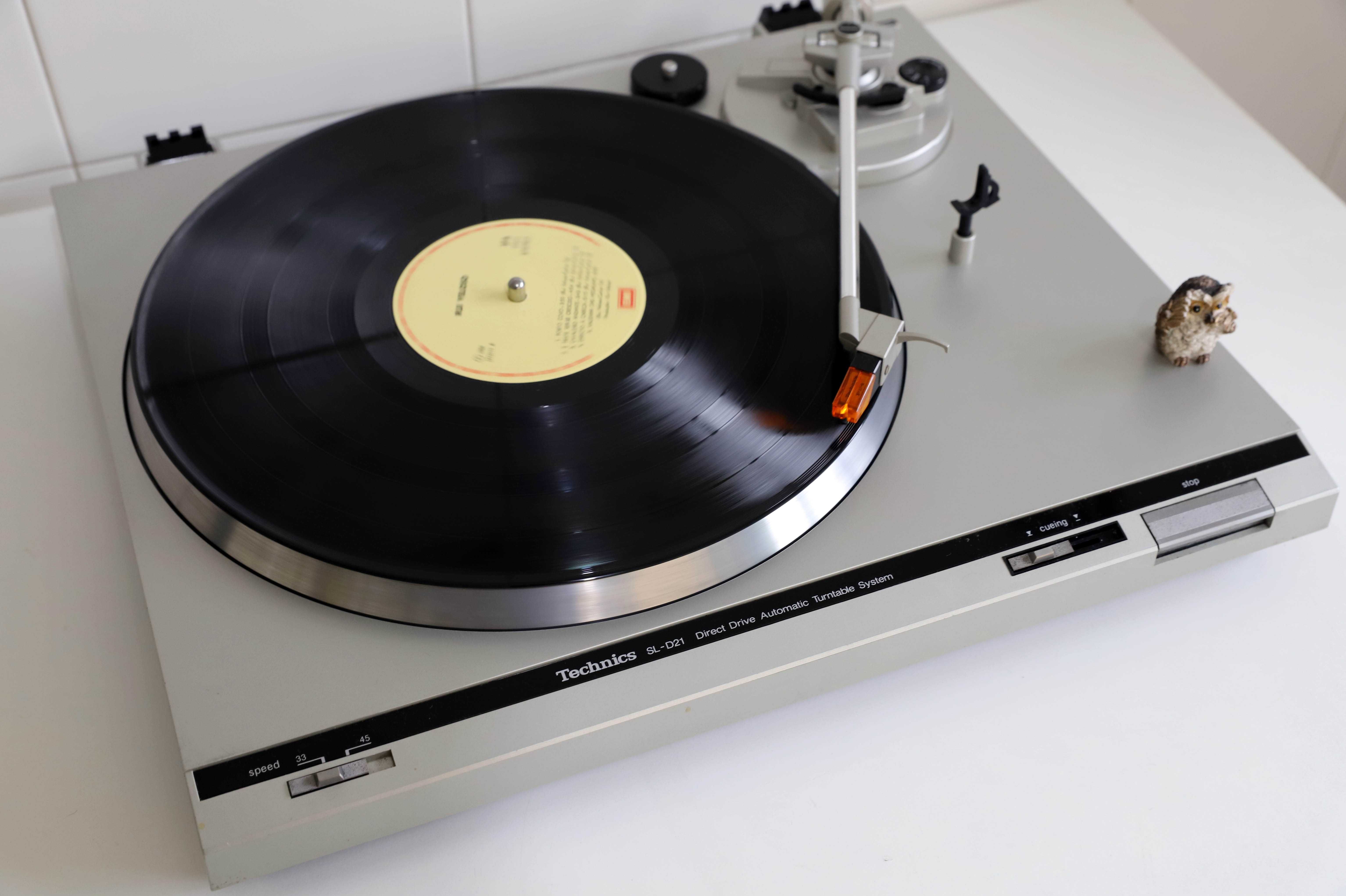 Technics SL-D21 Gira Discos Direct Drive