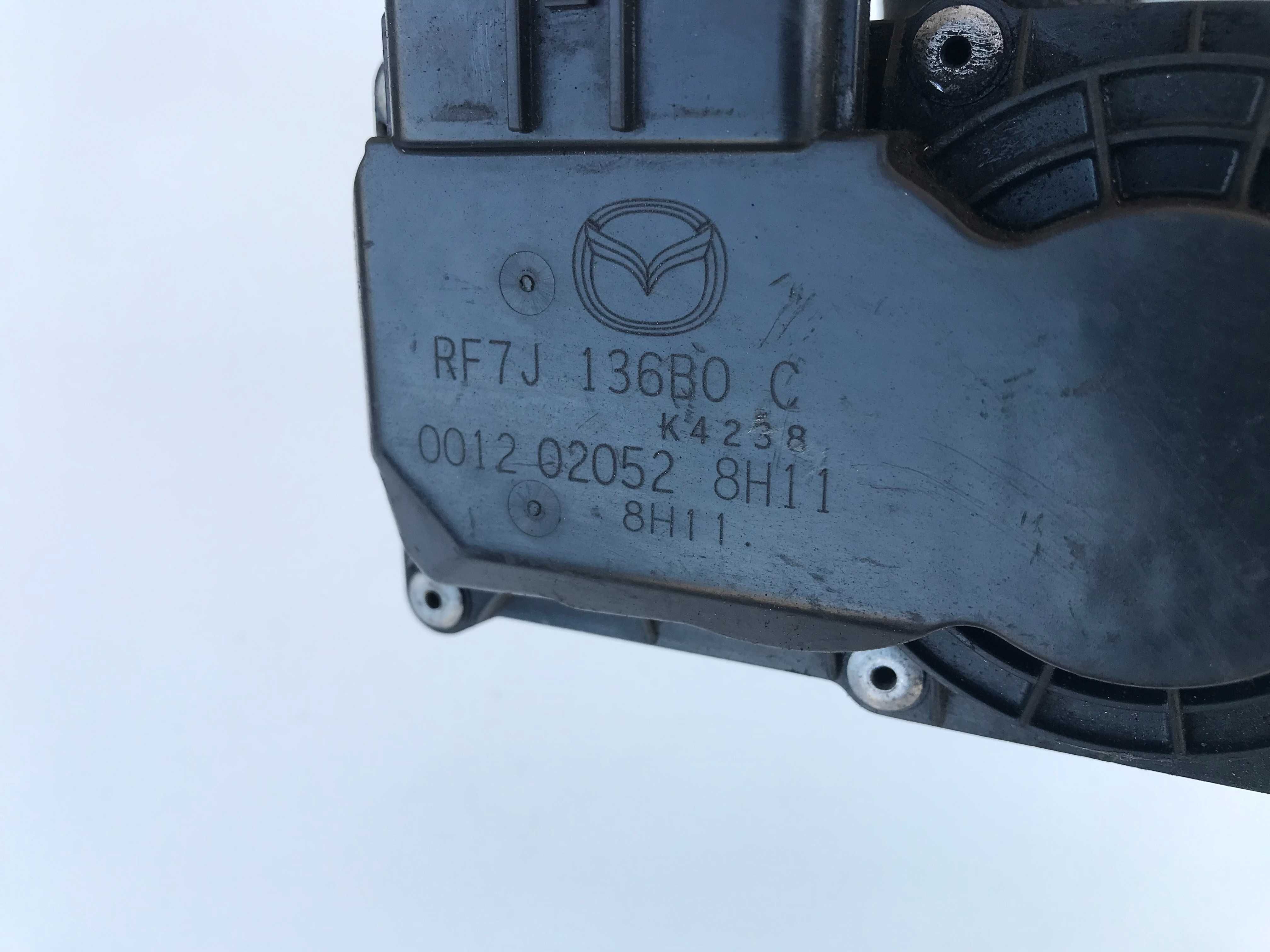 Дросельна заслонка Mazda 3 BK / Mazda 5 / Mazda 6 GG. GY - 2.0 MZR-CD