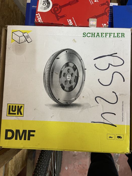 Продам демфер, двохмасовий маховик на АКПП DSG-6 DQ250