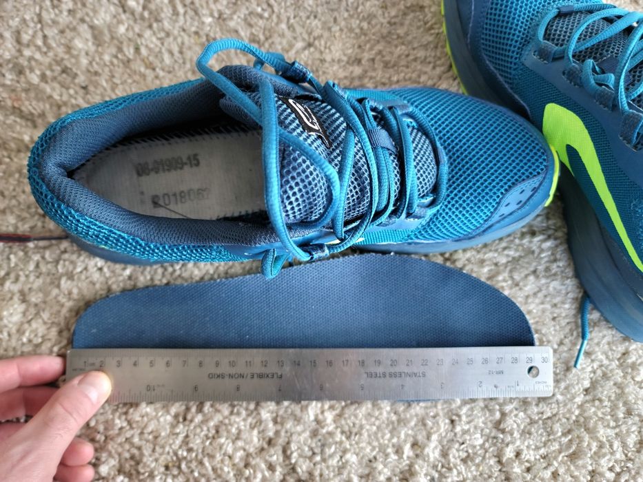 NIKE, KALENJI р 44-45 Франція Орігинал! Бігові, трекінгові кросівки