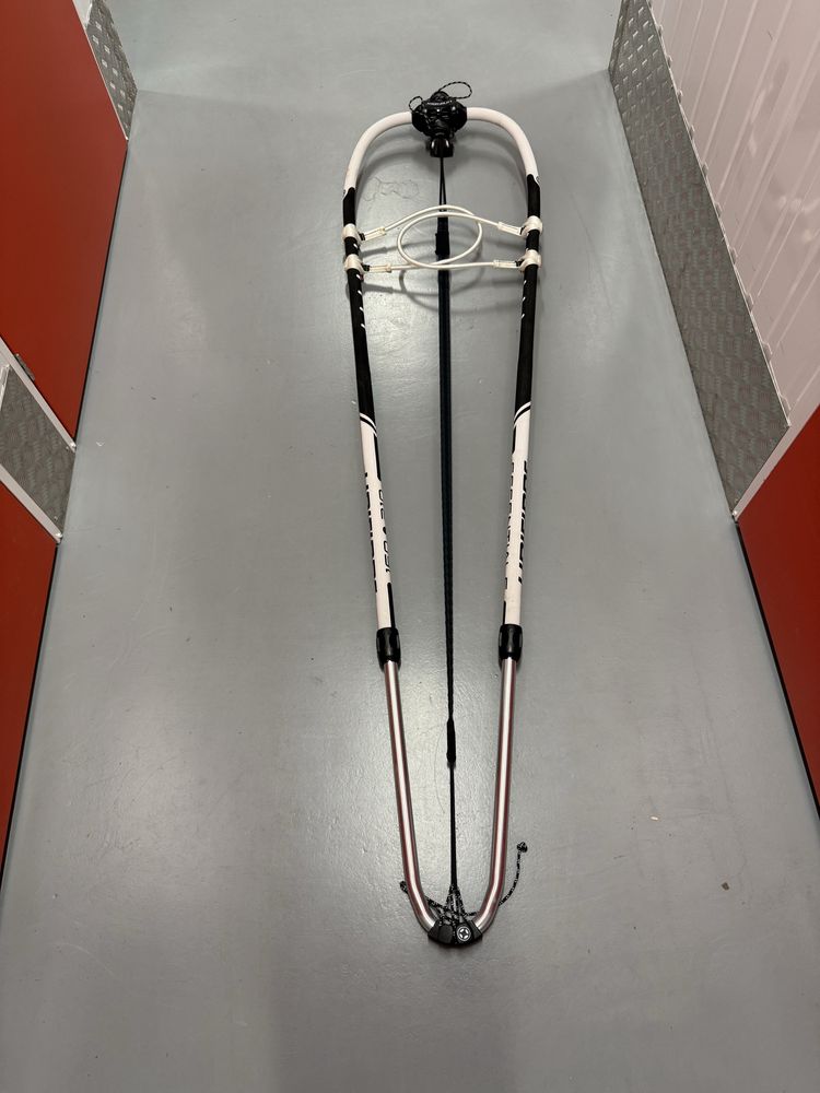 Bom 160-210, Unifiber Esentials Monocoque Tapered