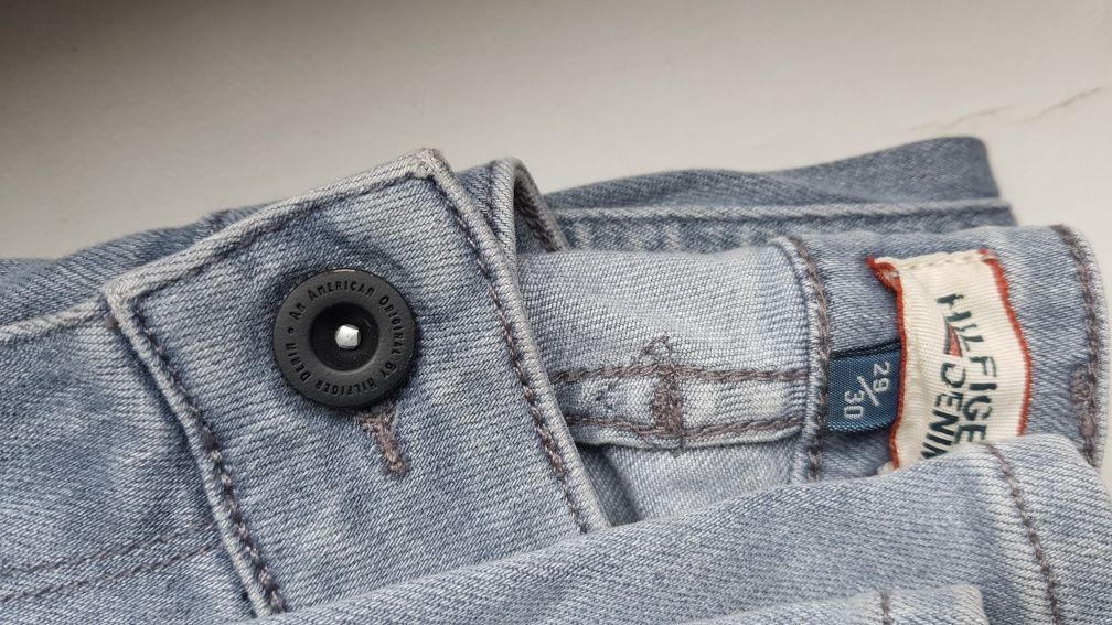 Джинсы tommy hilfiger, 38 m