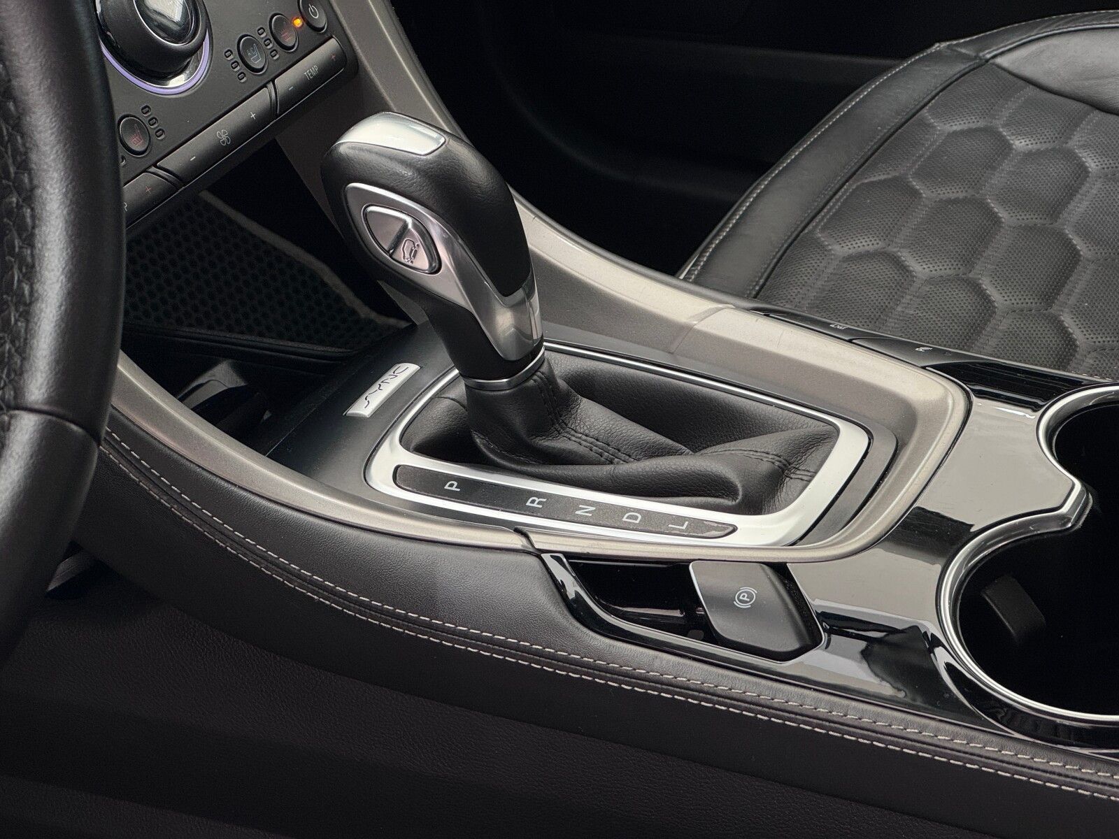 Ford Mondeo Vignale, Wentylowane fotele, Masaż, Kamera, FV 23% gwarancja, dostawa