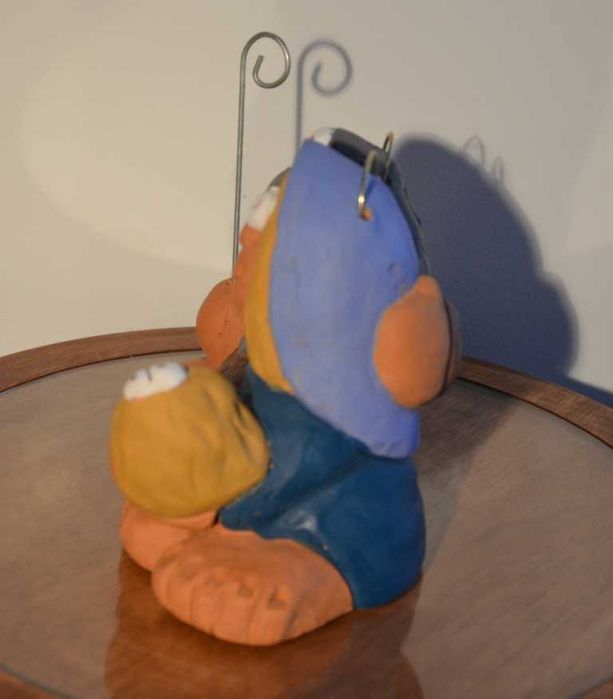 Presépio Monobloco, com três personagens – Peça artesanal em cerâmica