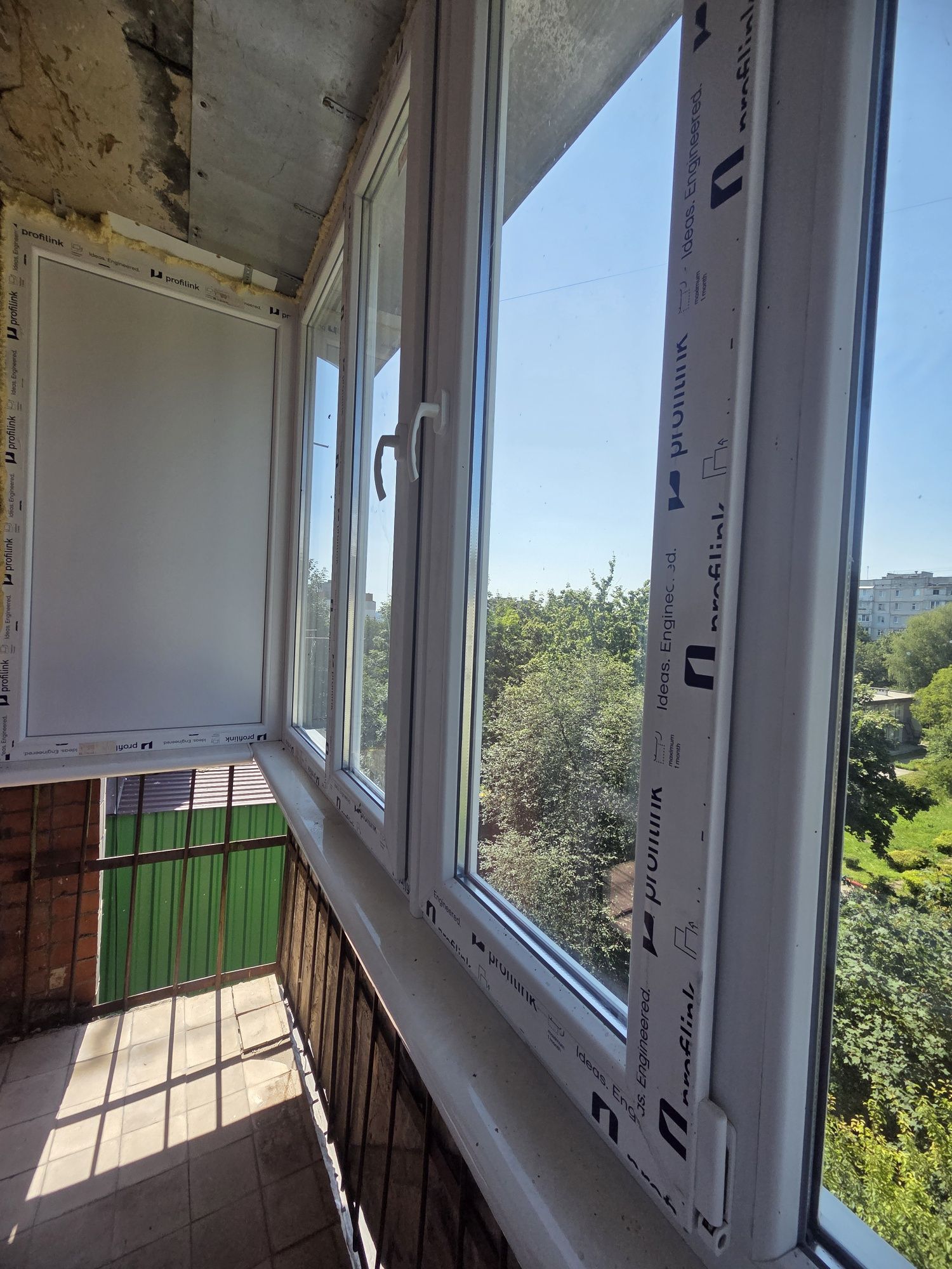 Продаж 1к квартири Виставка 22м²