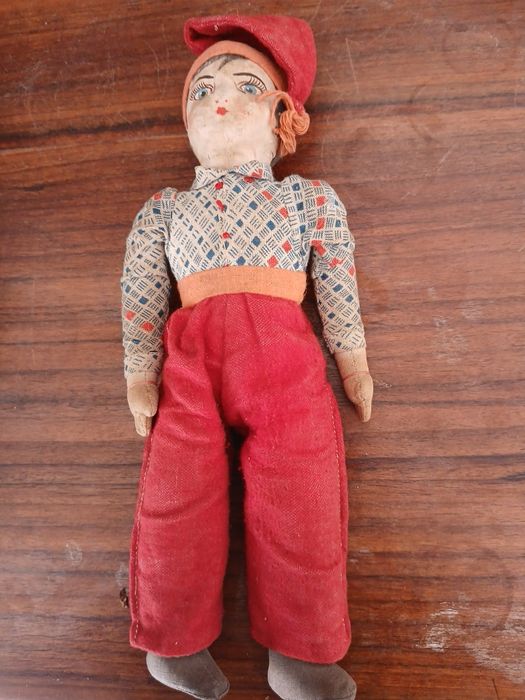 Boneco Antigo em Pano pintado