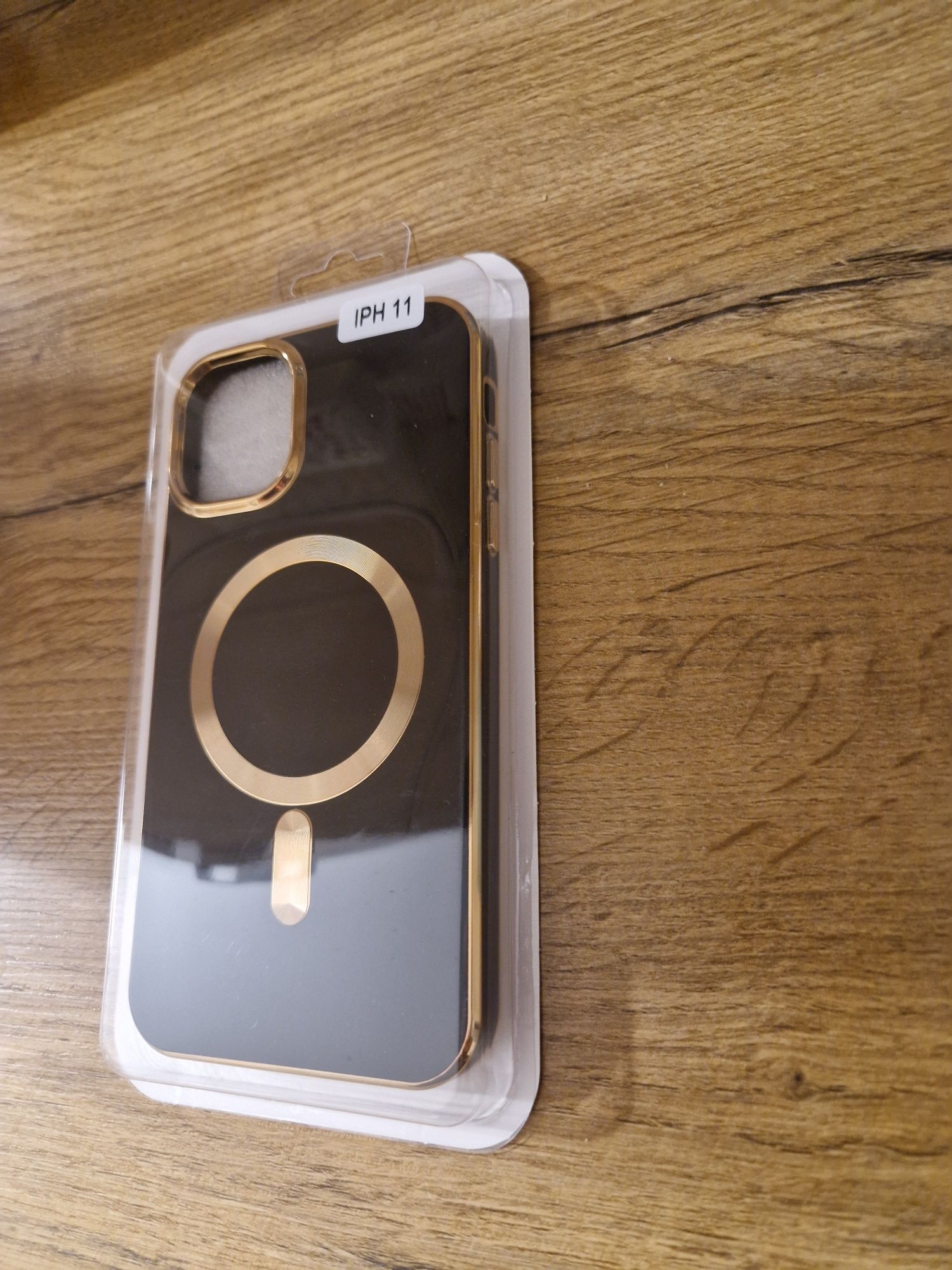 Beauty Magsafe Case do Iphone 11 czarny