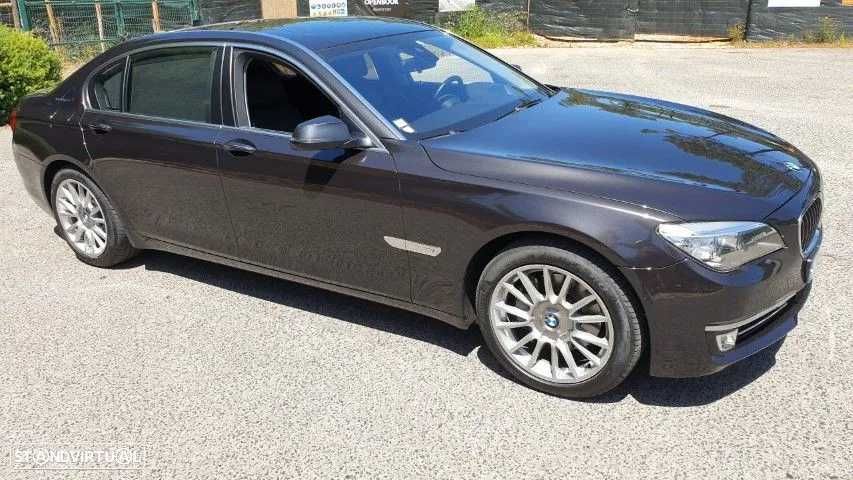 Vendo BMW série 7. Ler texto