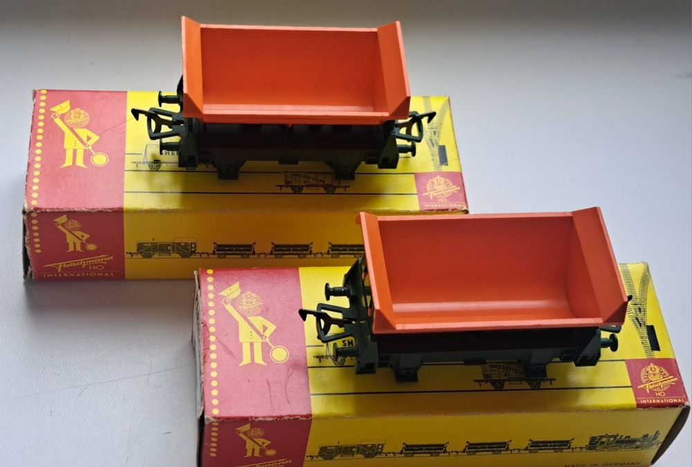 Вагон-хоппер Fleischmann HO 1:87.
В фирменной коробке.