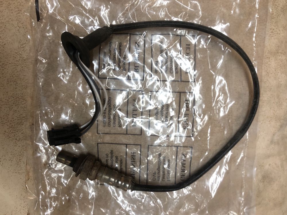 Продам датчик на Киа черато купе ( лямда)