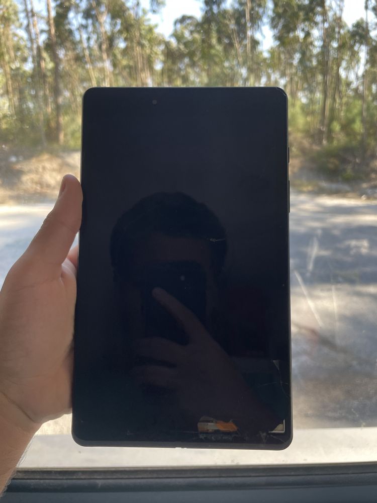 Samsung Galaxy Tab A (avariado)