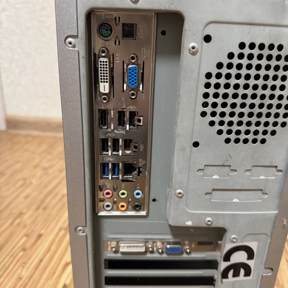 Комп'ютер MSI MS-7623