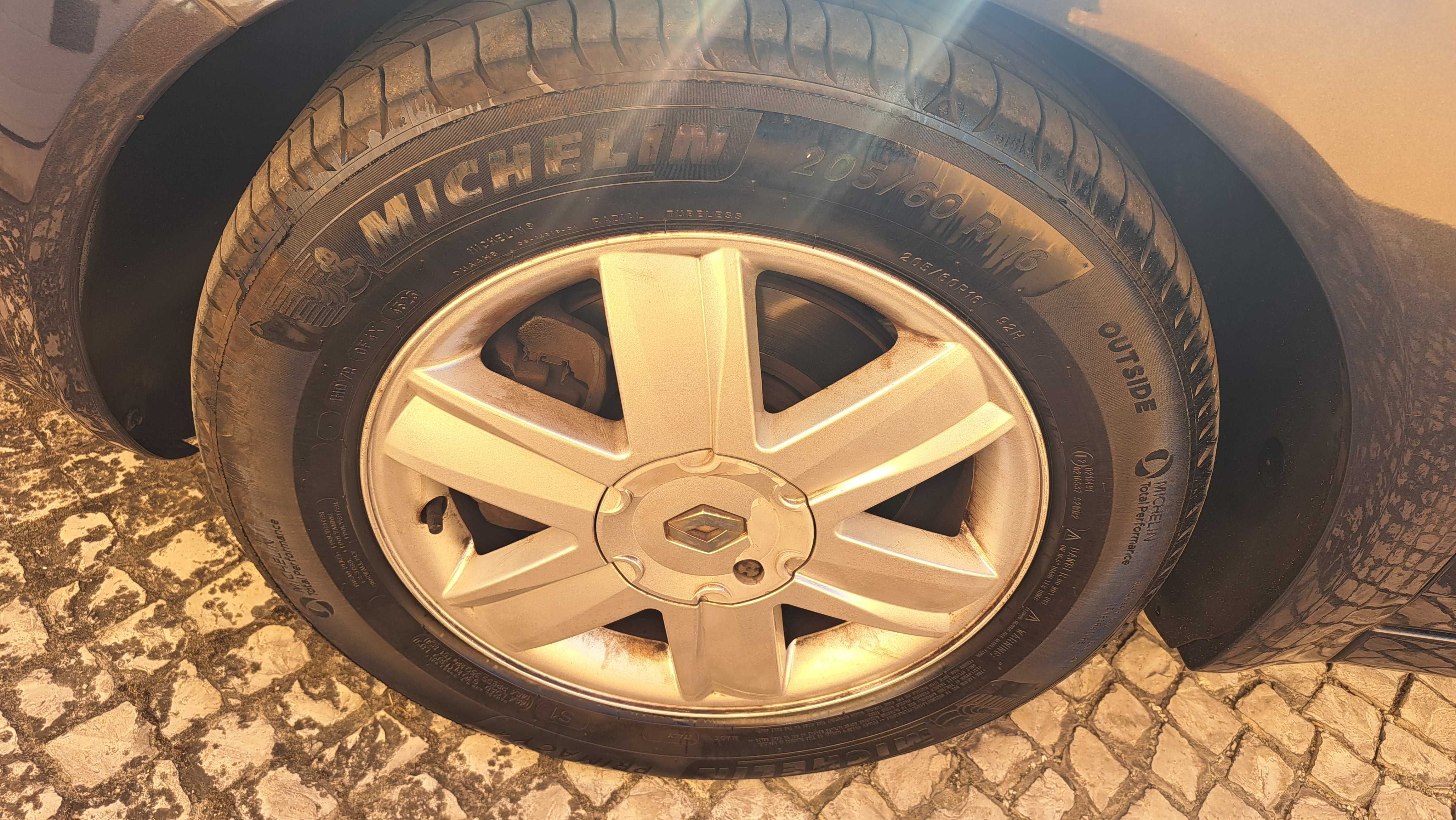 Renault Grand Scenic 1.5 (7 lugares)