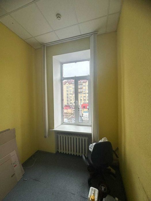 Офіс в центрі міста, 39,8 кв.м по вул. Гоголя 15 БЕЗ КОМІСІЇ