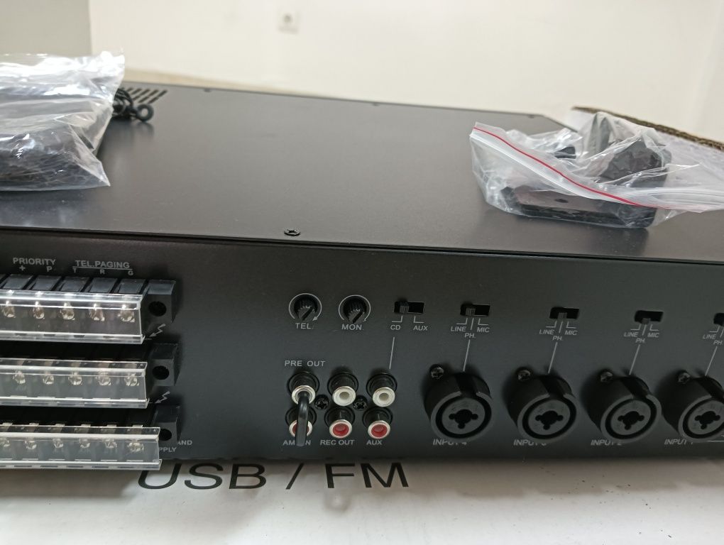 Amplificador de Linha com duas colunas de ofertas