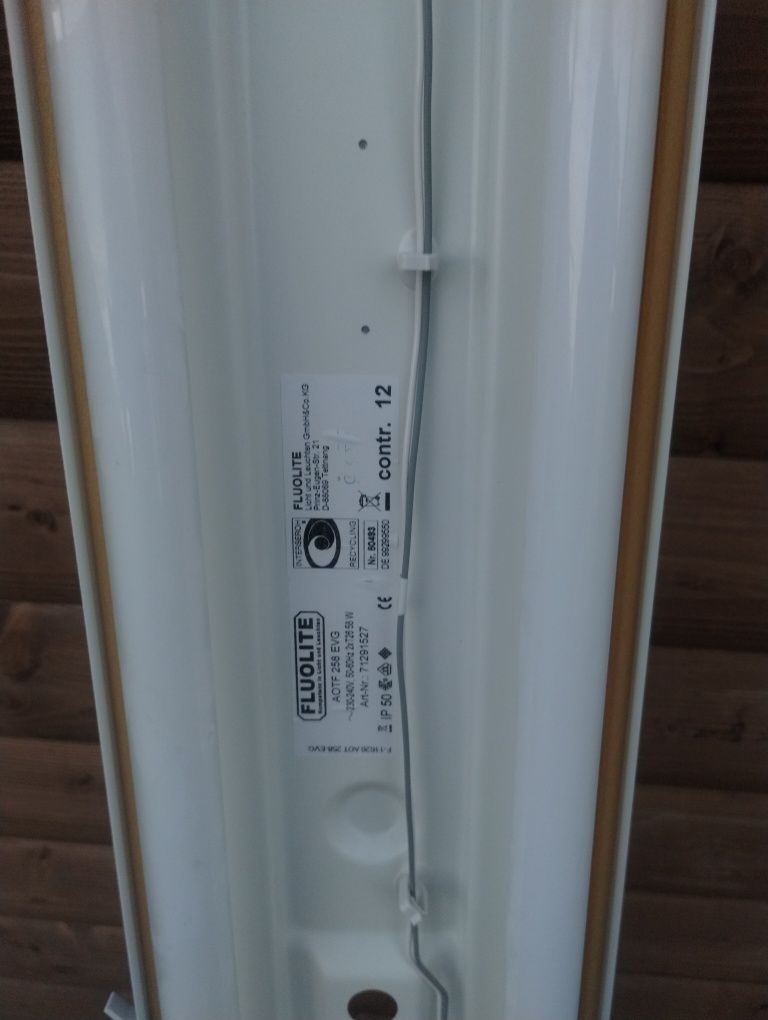 Lampy świetlówki 2x58 W