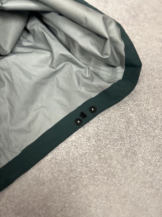 Чоловіча водозахисна куртка Odlo