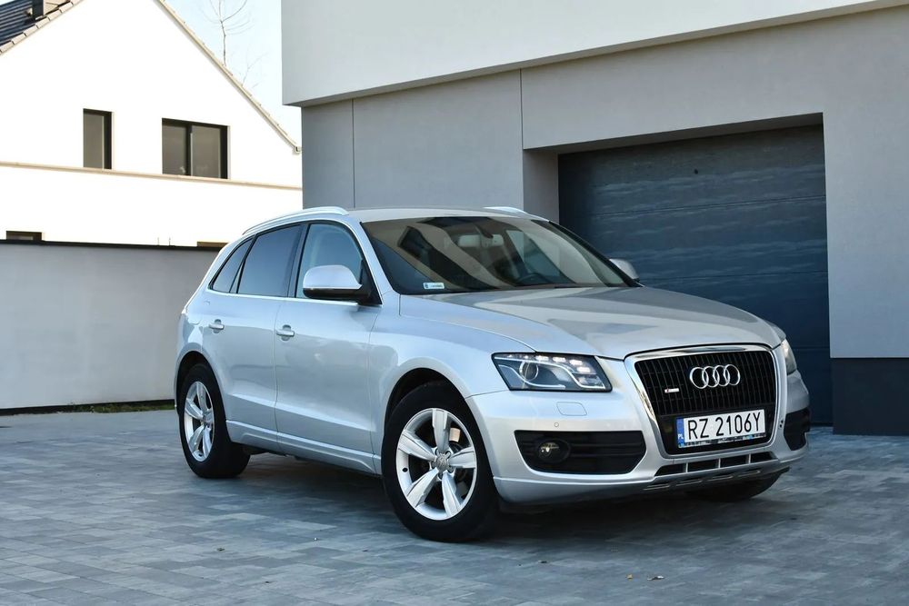 Audi Q5 Audi Q5 2.0TDI Manual Hak Serwis S-line Skóra Navi